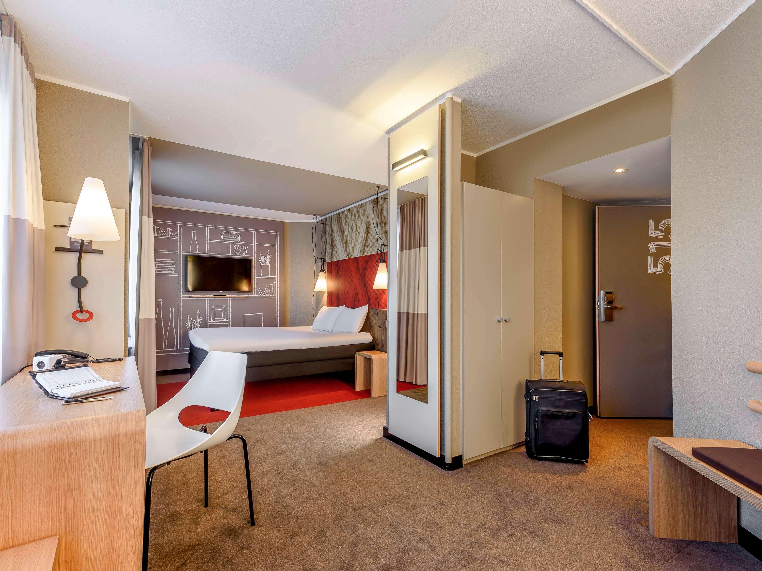 Ibis Frankfurt Centrum 3*