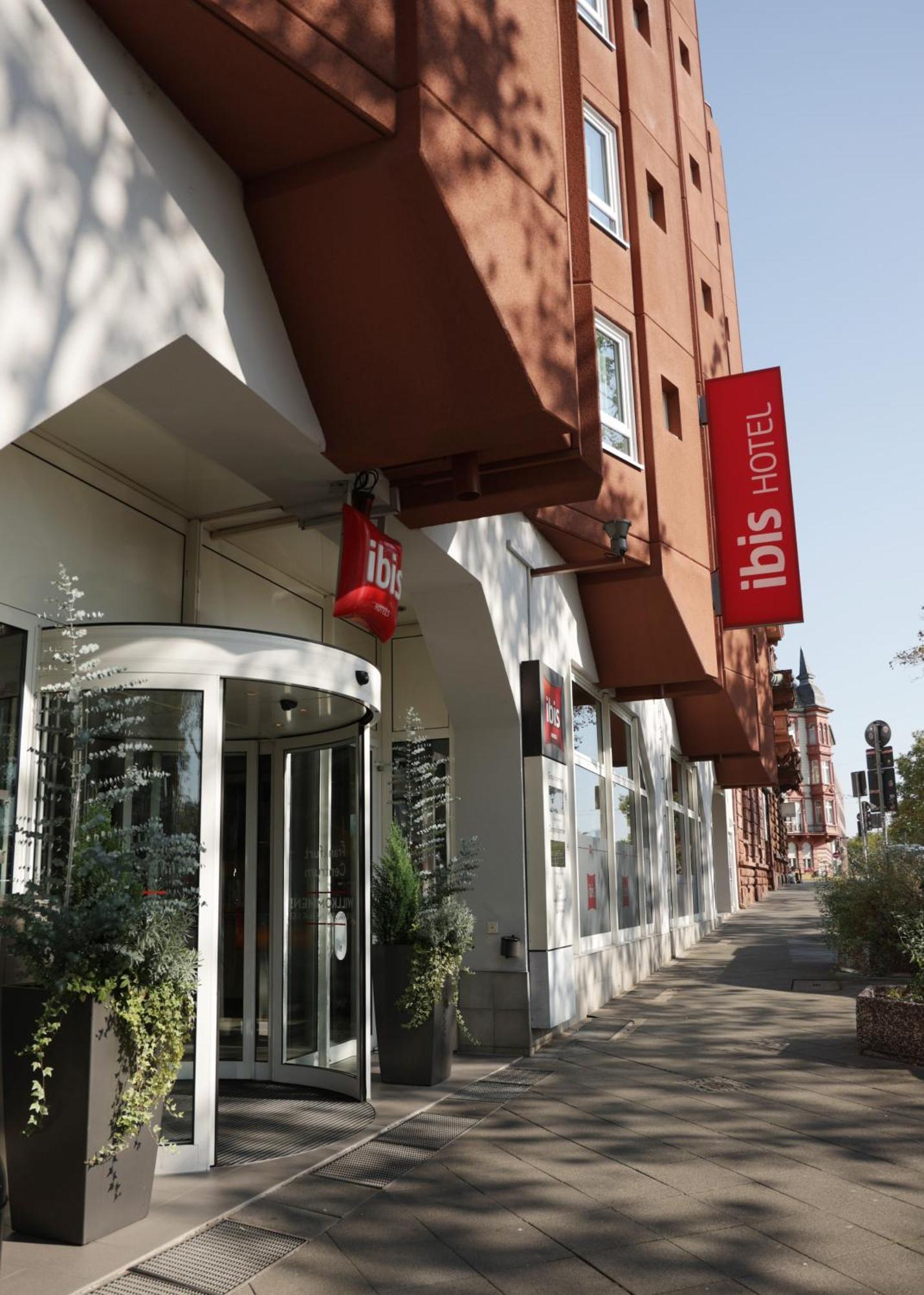 Ibis Frankfurt Centrum 3*