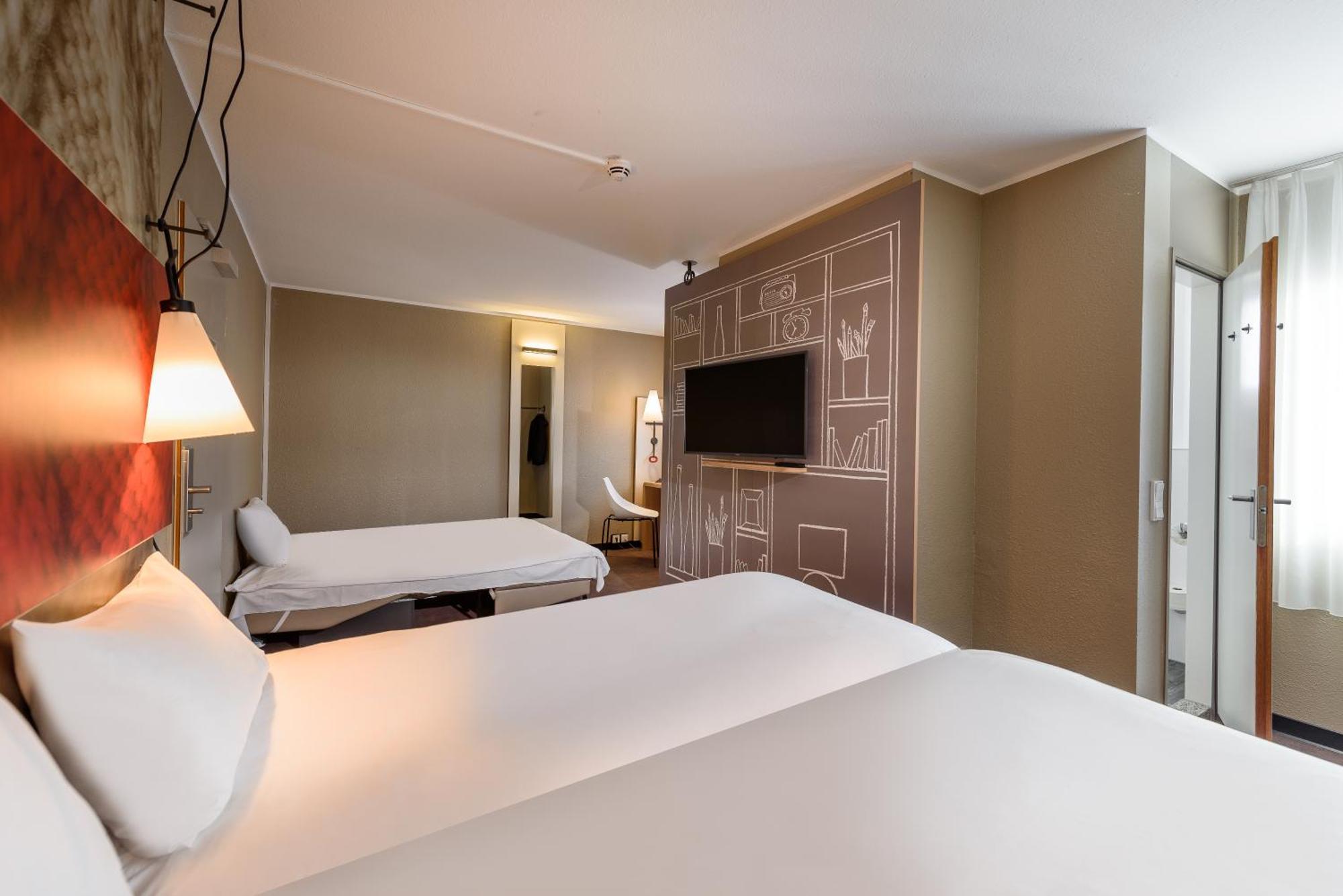 Ibis Frankfurt Centrum 3*