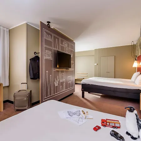 Ibis Frankfurt Centrum Frankfurt am Main Exterior foto